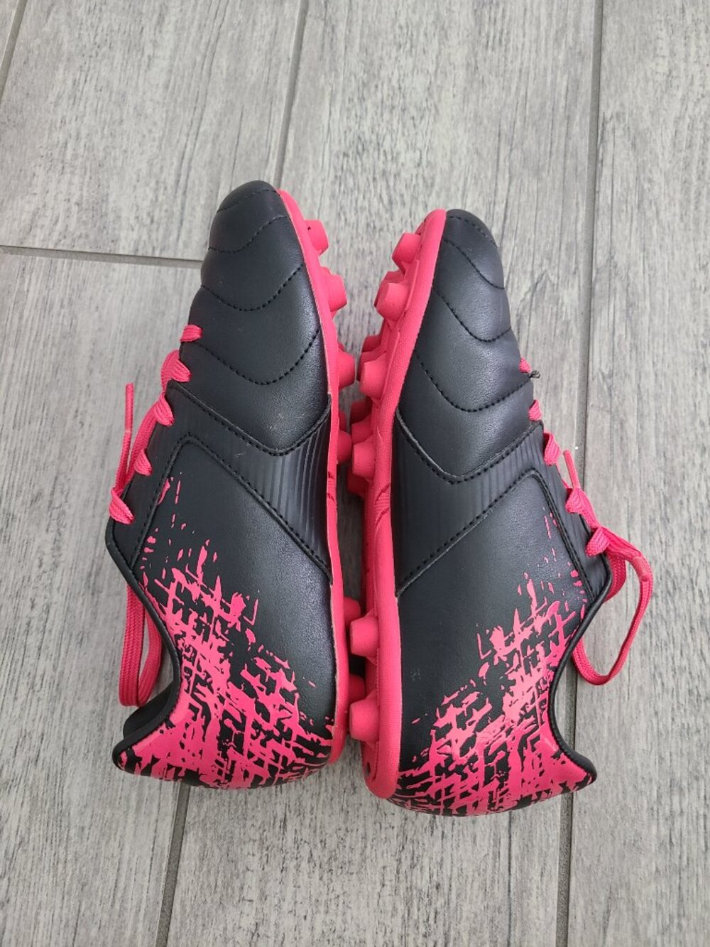 Brava Soccer Cleats Black Pink Girls Size 2D - Picture 8 of 11
